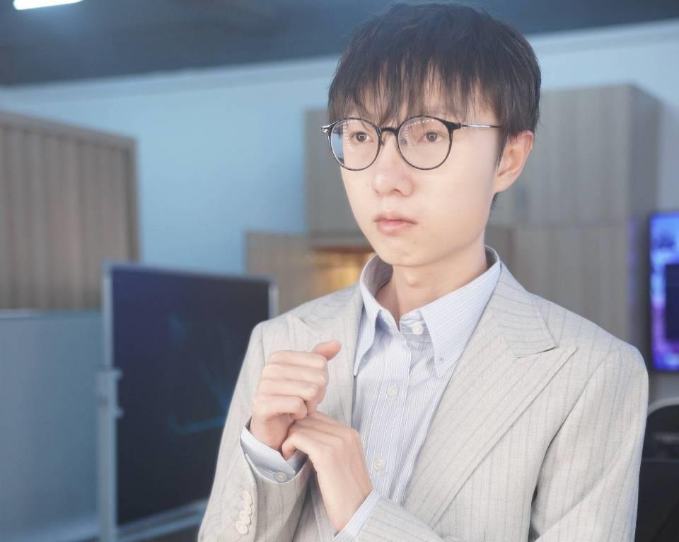 rng麻辣香锅指出选手失误反被狂喷直言电竞圈搞得跟饭圈一样