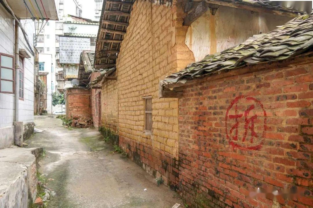高州又将产生一批拆二代,堪比茂名的凤哥