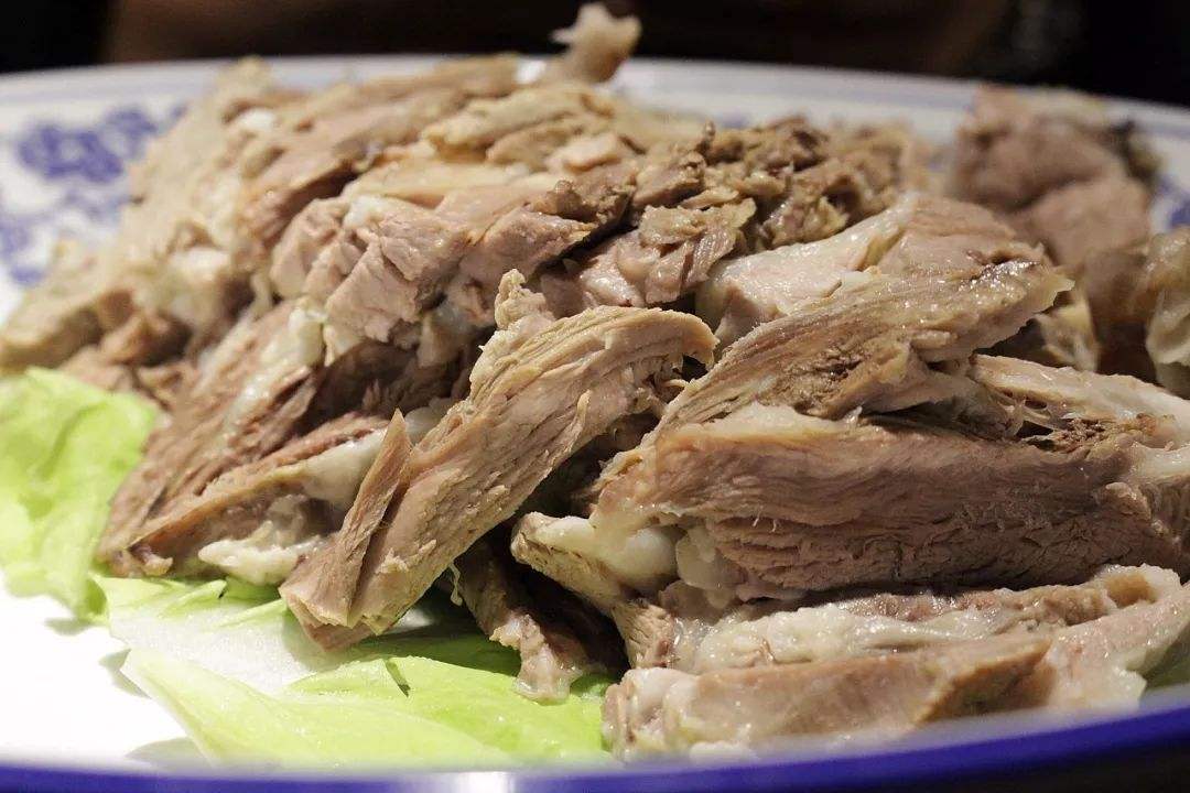 府,此前受到游牧民族的影响,当时的北方人早已经习惯享用羊肉这道美食