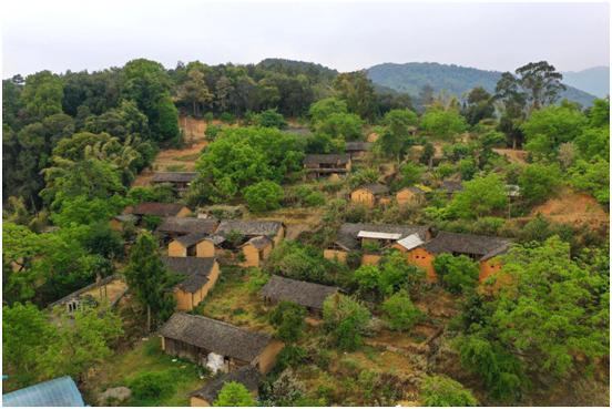 空心村变半山酒店保山潞江坝石梯寨的重生之路