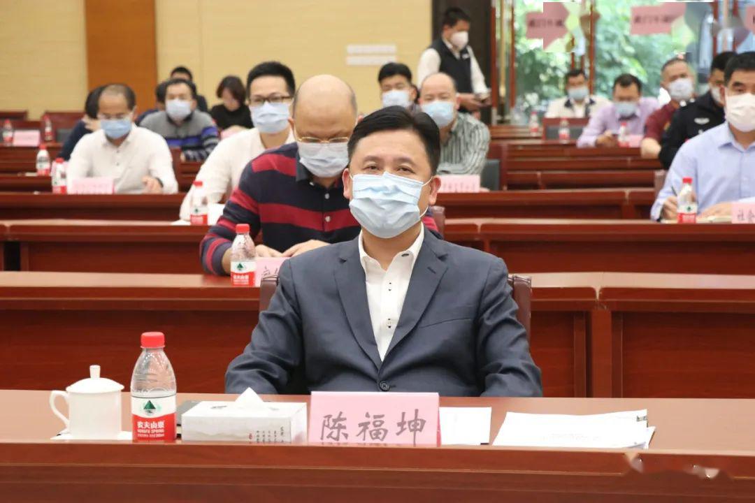 陈福坤,方德佳,傅秩恩,林源泉等镇领导以及镇工信,财政,人社等相关