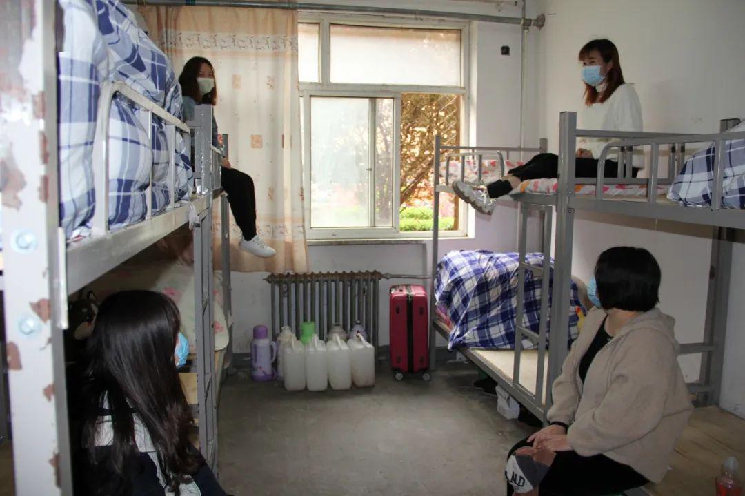 在行动大名一中进行新学期模拟开学演练