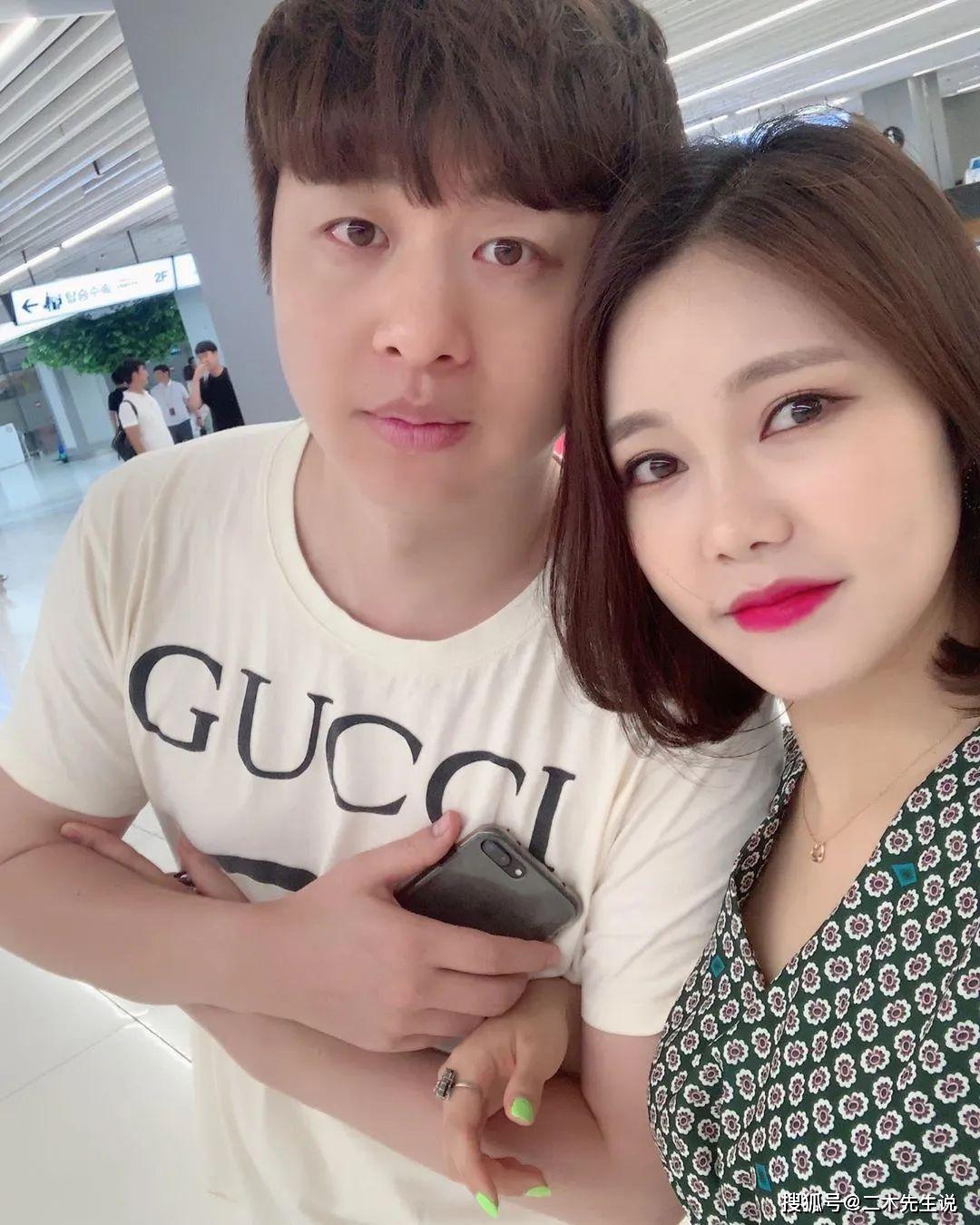 一对韩国夫妻因为妻子p图只管自己被网友发现背后爱情故事感人