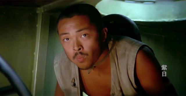 《紫日》筹备时,冯小宁再度找到了他,告诉他想选他当男主角,但是希望