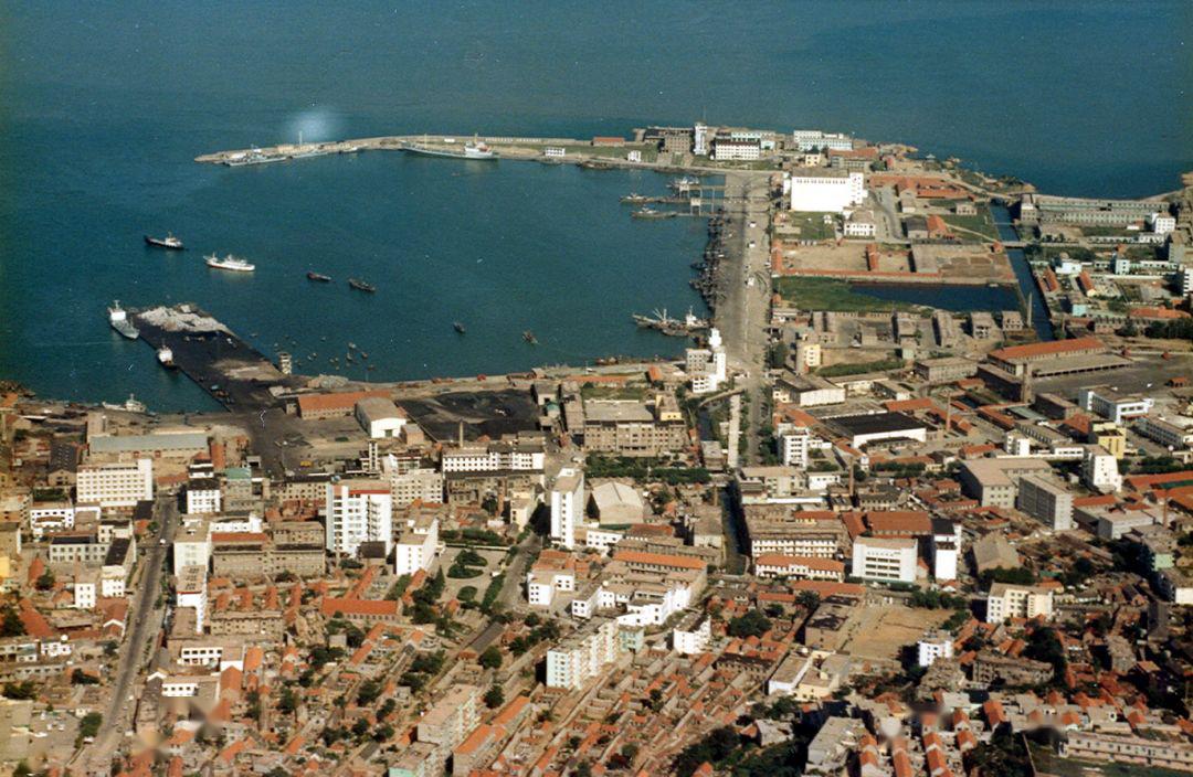 回望荣成老照片感慨变迁与幸福