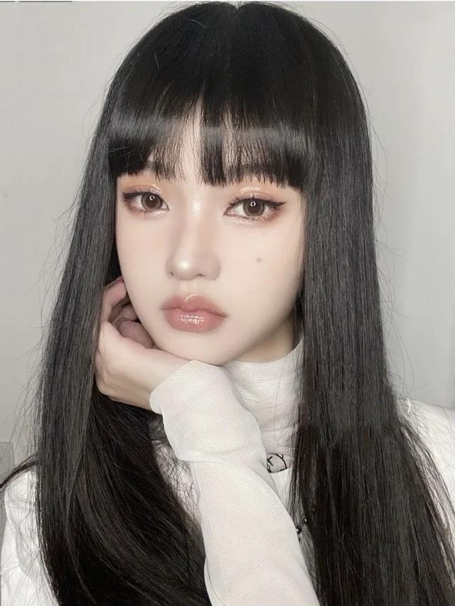 原创漫画刘海黑长直漫画刘海公主切气质又甜酷