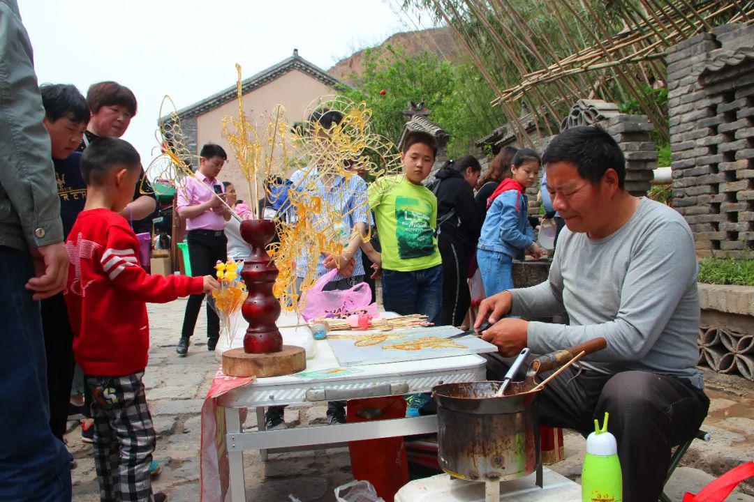 河南省文化和旅遊廳研學旅行考察組來倒盞村實地考察