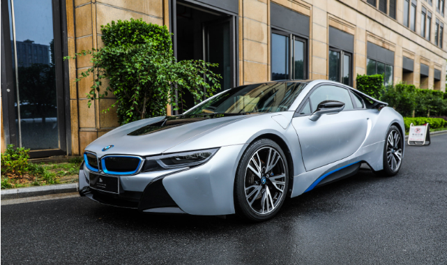 宝马i8本月停产,一代神车没躲过七年之"养"_搜狐汽车_搜狐网