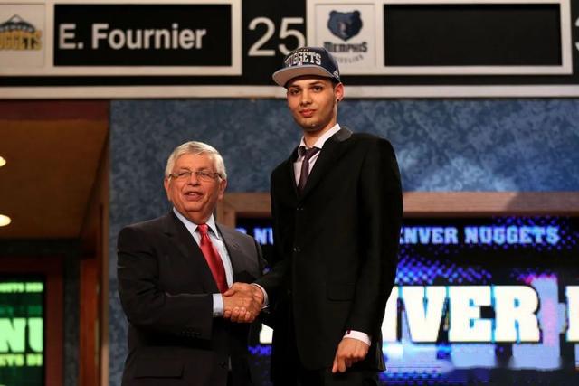 8,埃文富尼耶 第20顺位作为这届选秀的第八顺位,泰伦斯罗斯从来没有