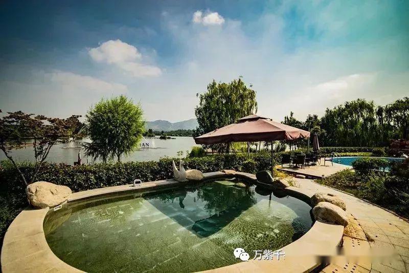 婚礼季万紫千红御温泉酒店水上平台婚礼浪漫开启