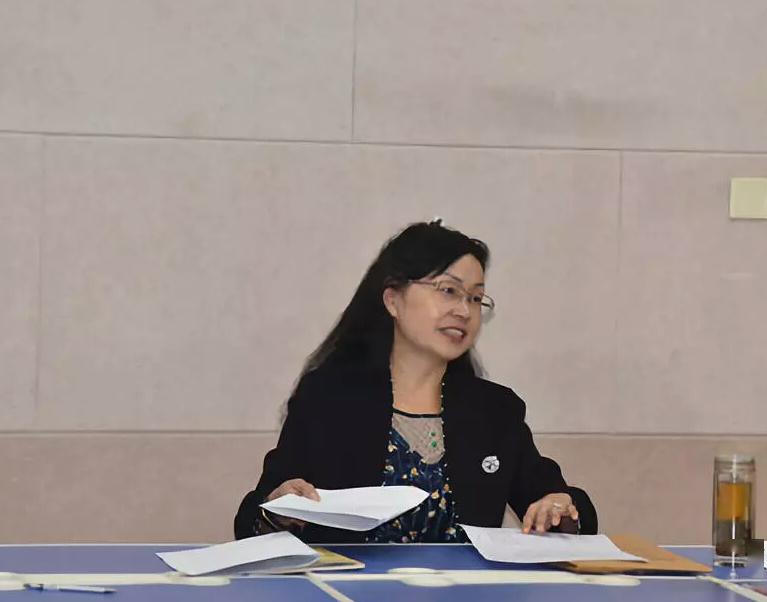 第2443期 赵凤霞专栏 | 感谢有您——写给敬爱的王秋云局长