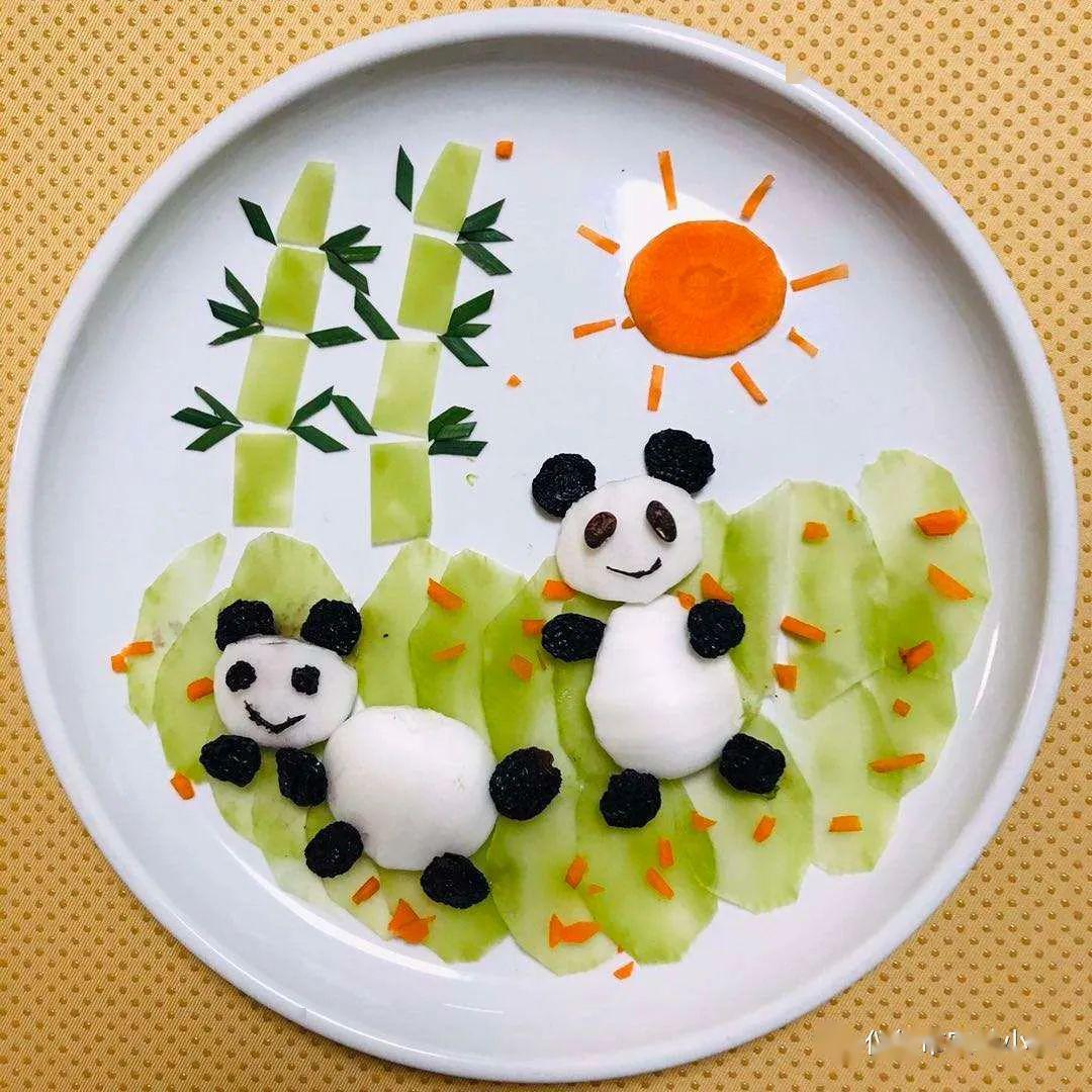 宅出不一样的假期拼拼写写果然精彩记二13班线上拼果盘秀写话活动