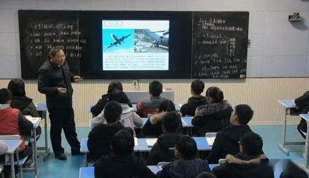 大泽热点泗县一中学教师倒在抗击疫情岗位用生命完成最后一课组图