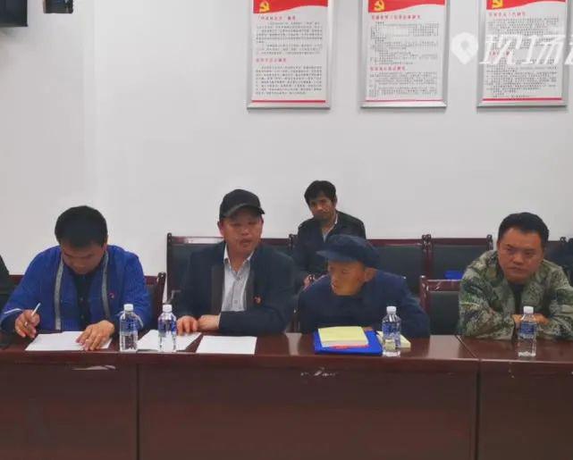 花垣县委副书记彭学康,县委组织部副部长李鸣,田亚,双龙镇党委书记