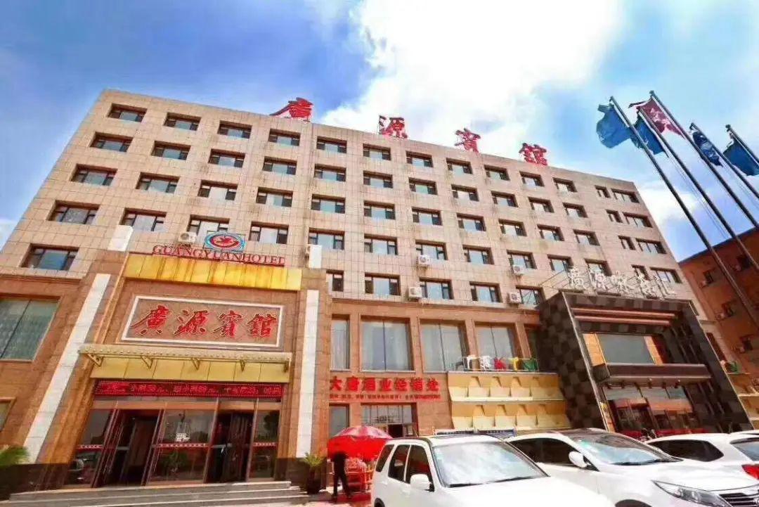 眼宽容景,心宽容事