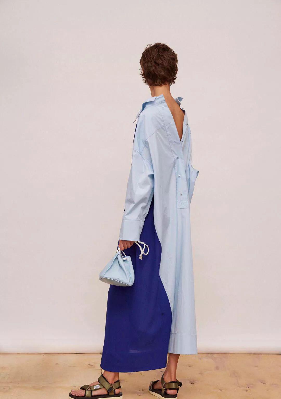 吧视角转移到衣服后背时装秀场上美到窒息的背影杀手