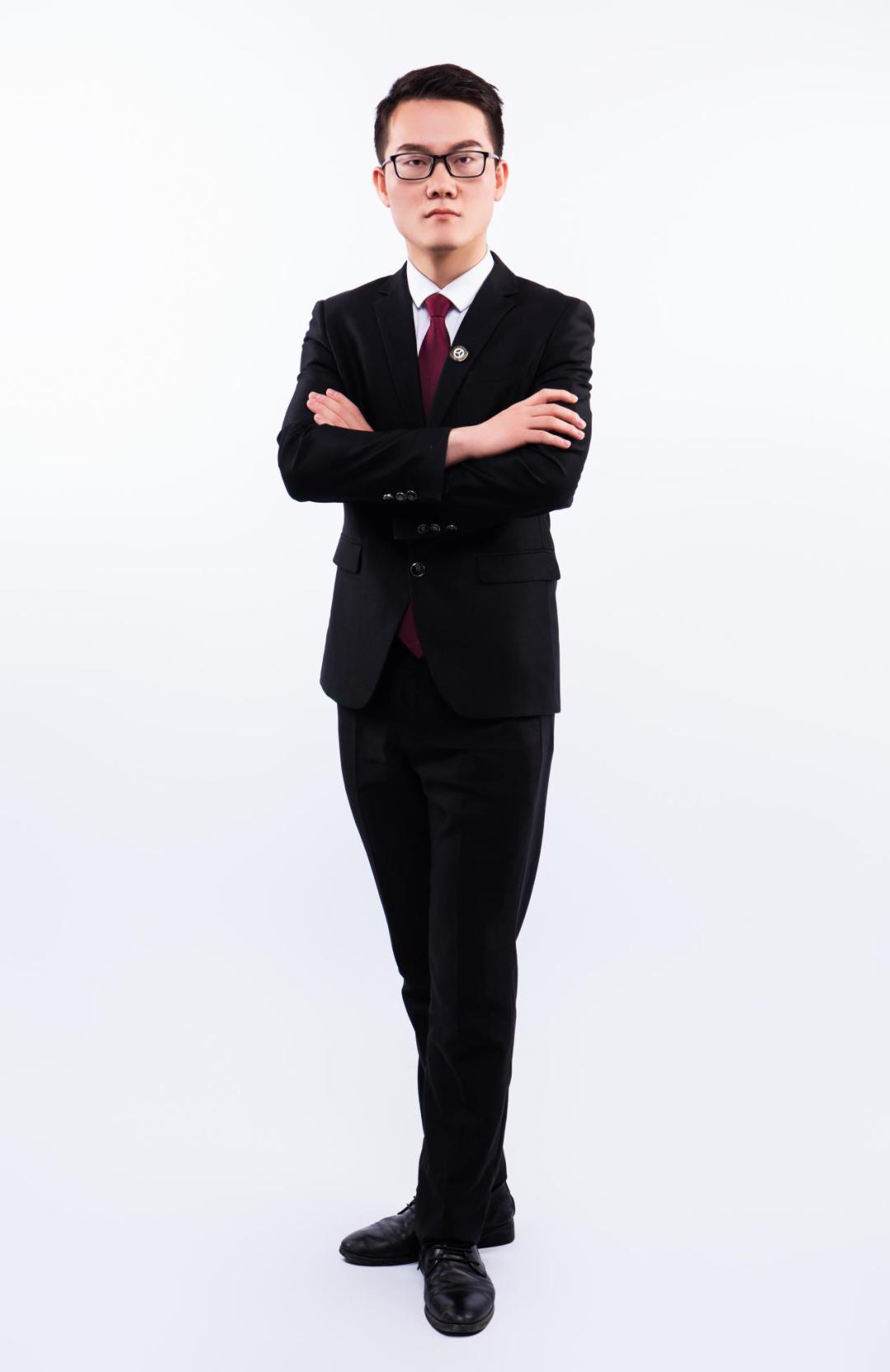 郭瑞律师,2018年6月毕业于西南政法大学经济法学院,获得法学学士学位