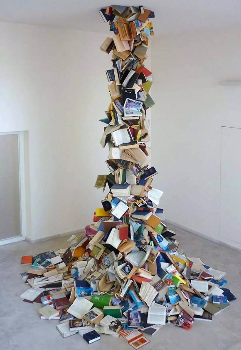 10位艺术家的装置艺术带你花式玩转书籍