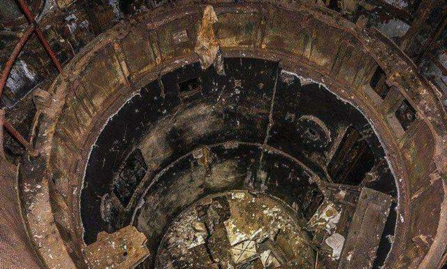 原创苏联在冷战中耗费十年挖了一个12262米的孔为何最后却停止了