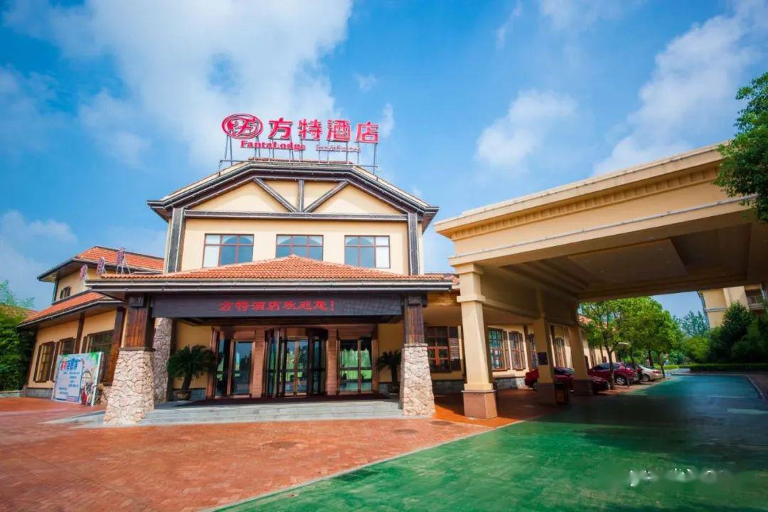 【夜听】愿晚归的人,有人等你回家_合肥市