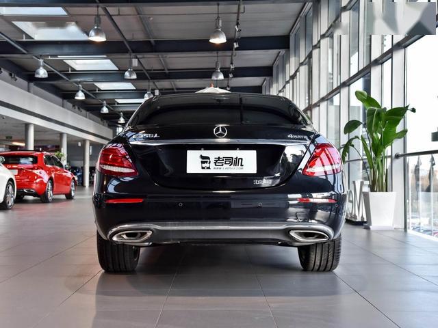 豪华中大型车里销量第一45岁中年人最爱奔驰e级真有那么好