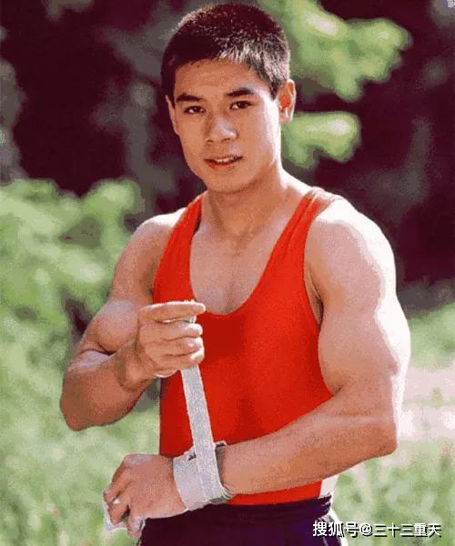 体操王子李宁 老照片的青春回忆