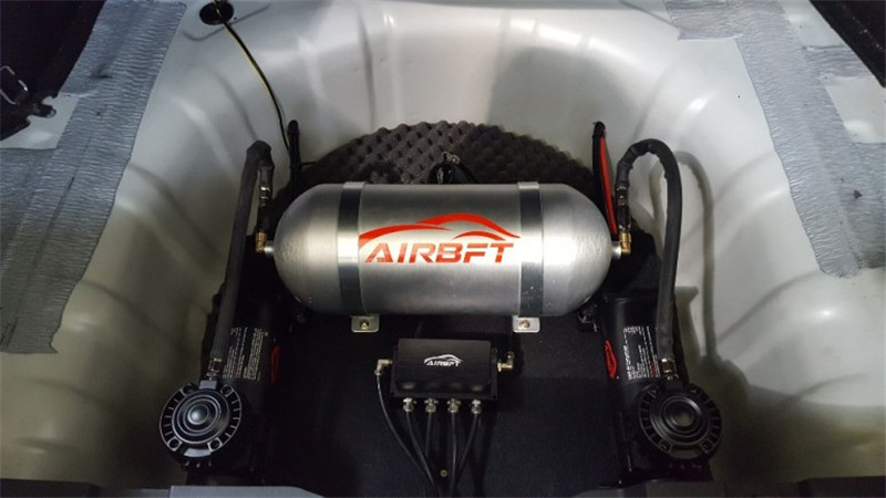 现代雅尊低趴风格演绎 气动避震低姿态改装案例_搜狐汽车_搜狐网