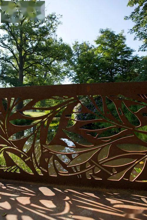 钢板在景观中的运用_镂空