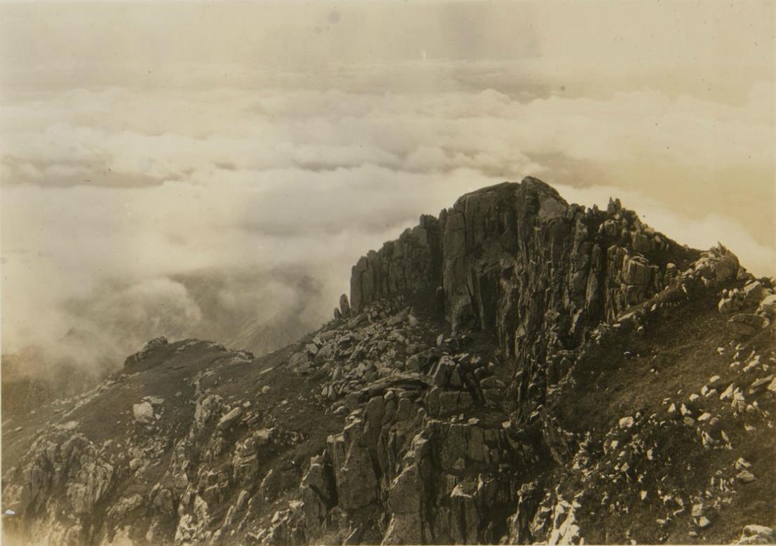 泰安老照片80年前的泰山是什么样子