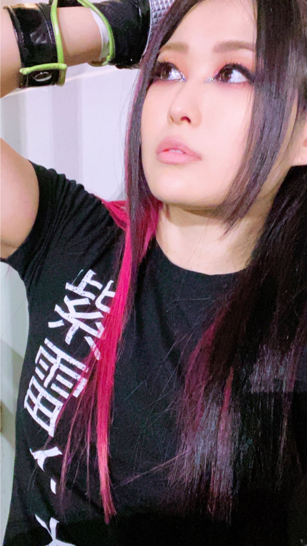 wwe摔小辉新闻:紫雷希望与莉塔梦幻一战,谁才是最极限的女选手?