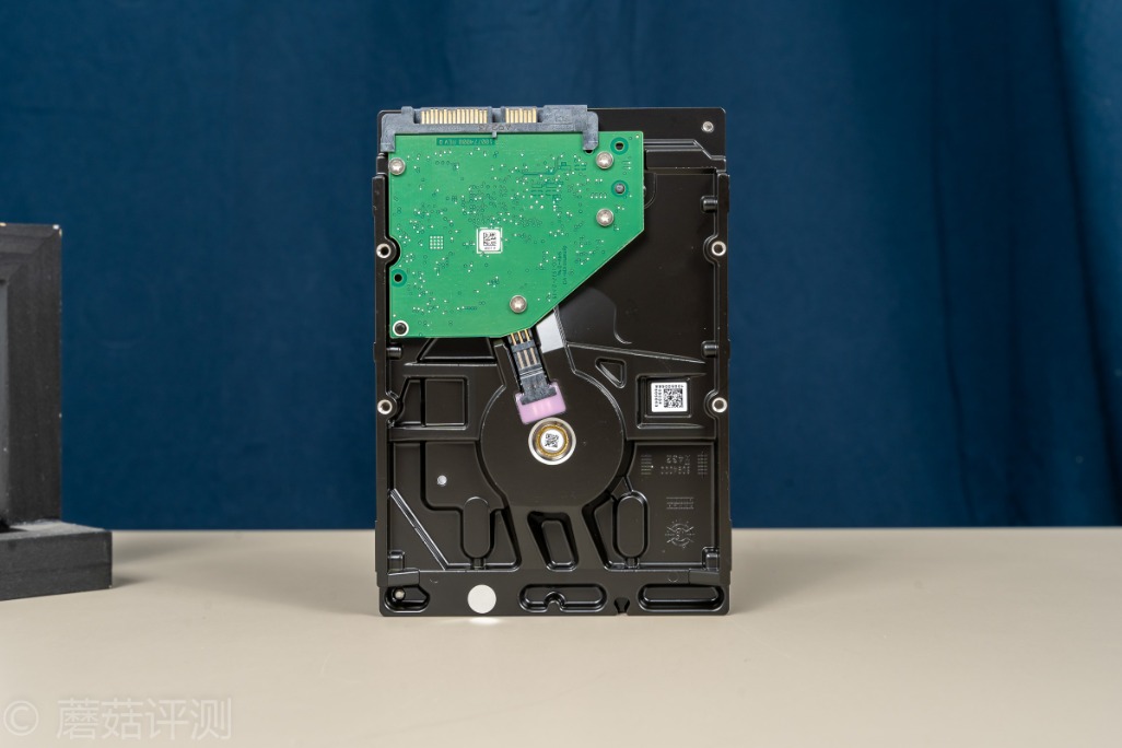 原创有钱没钱装块机械硬盘希捷seagate酷鱼barracuda系列1tb机械硬盘
