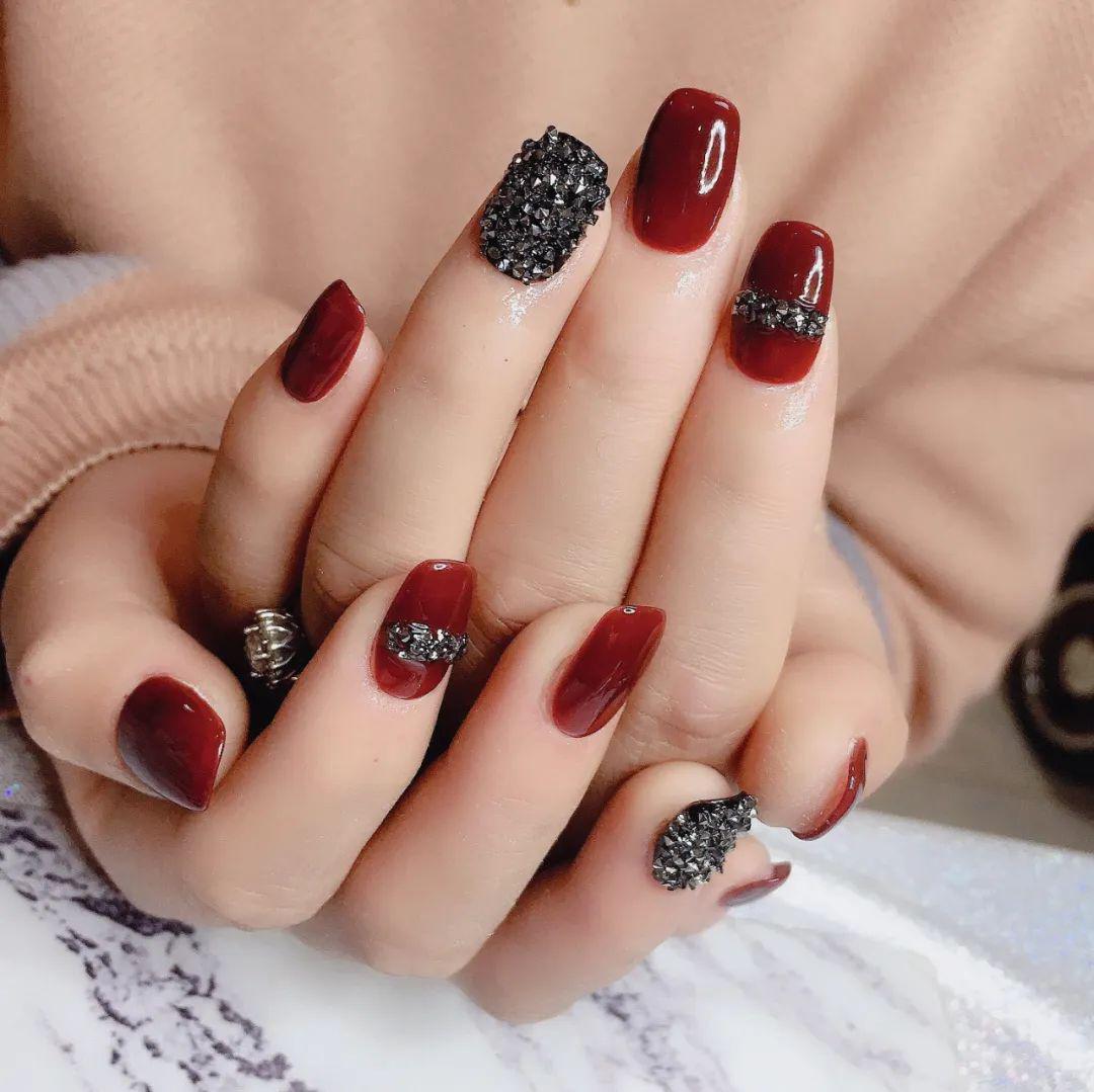 好帅,黑钻美甲来啦!