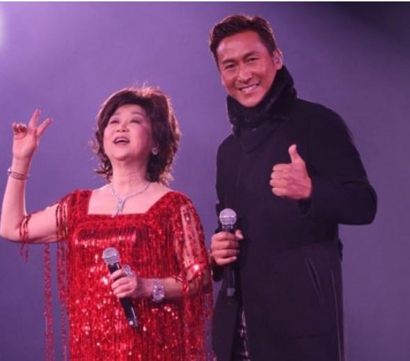 马德钟 & 朱咪咪:香港知名绿叶演员朱咪咪的老公,是马德钟的堂哥,两人
