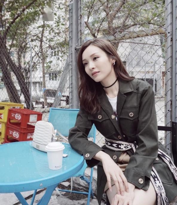 李佳芯错失的剧集有《踩过界ii》,《bb大晒》和《白色强人ii》,这3部