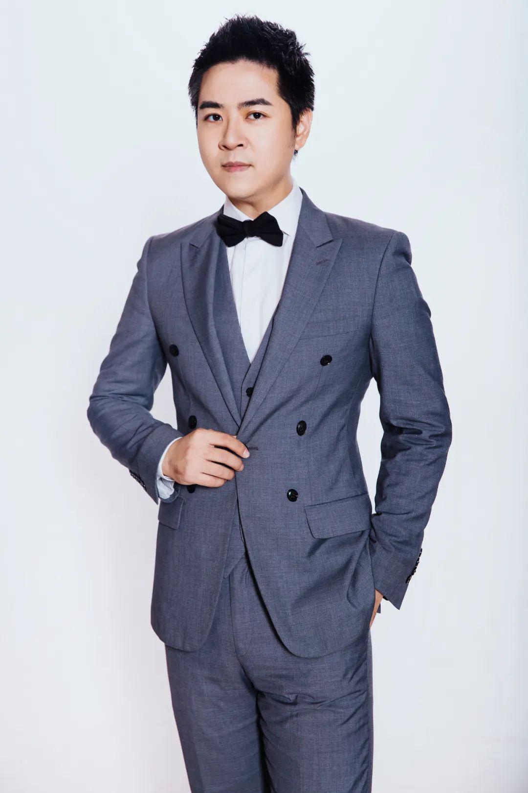 《侬好,东京》节目由两位动感101知名dj联合主持,一位是来自上海,能说