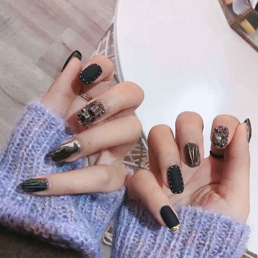 好帅,黑钻美甲来啦!