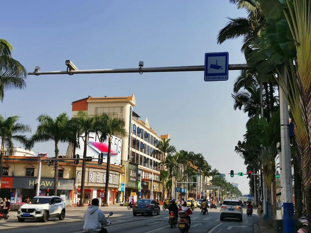 13日起芒市城区新增9套监控错过这条驾照分分钟被扣光