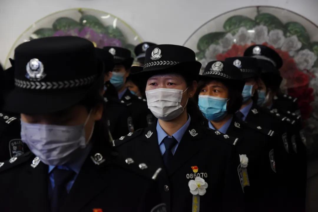 警察追悼会图片