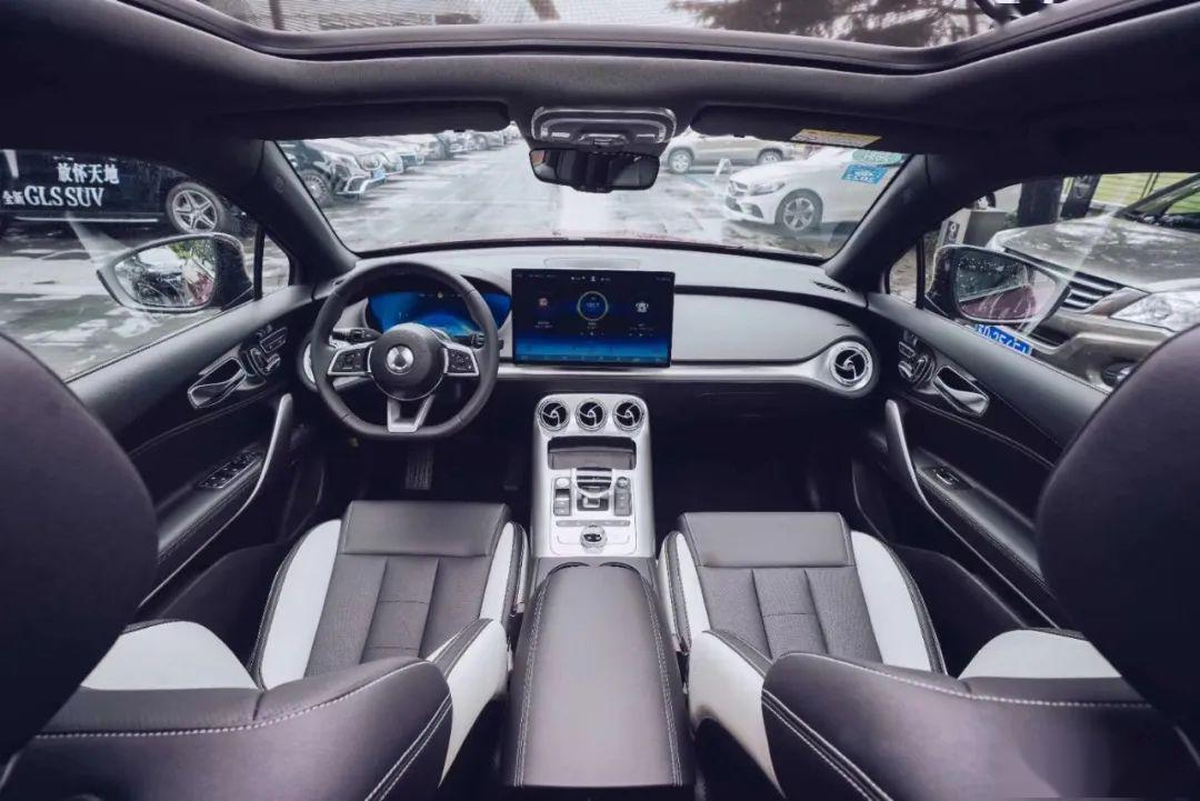 上海汇之星,带您领略全新腾势x电动之美