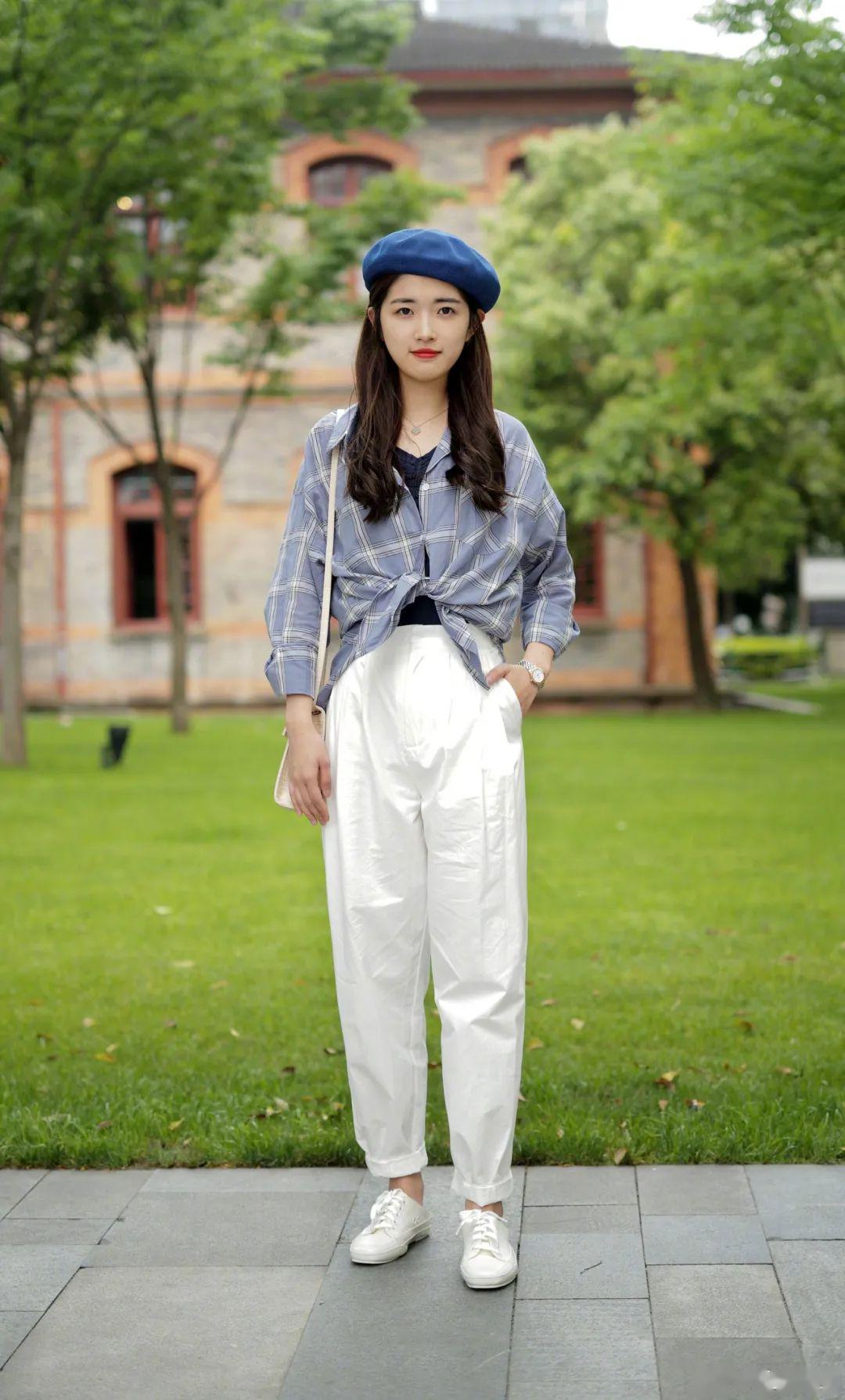 春装穿搭衬衫烟管裤2020年最in混搭气质精上身显瘦不费力