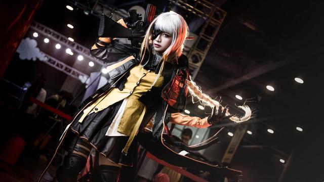妹子cos《少女前线》,装照亮眼,网友:这g36c真好看!