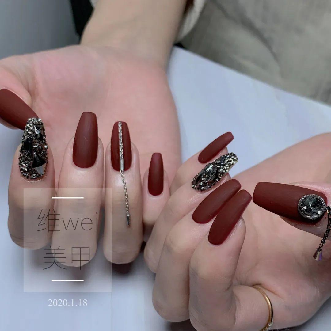 好帅,黑钻美甲来啦!