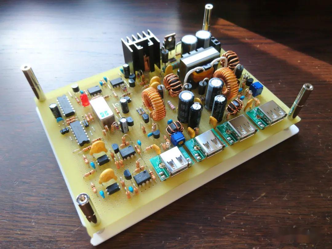 那些设计的像艺术品的洞洞板作品!_电路