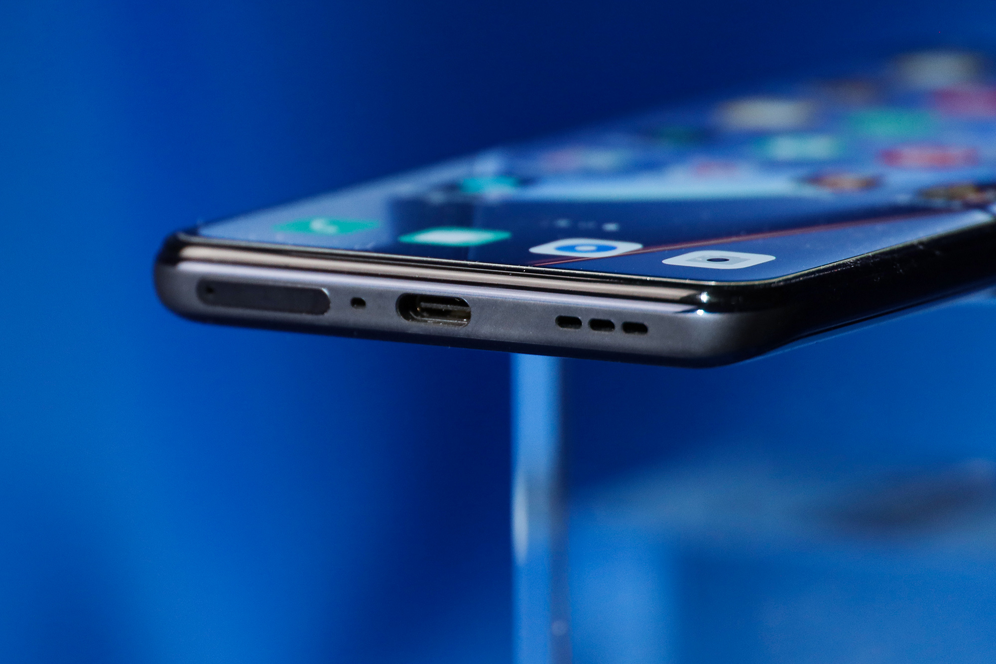 高颜值全能闪充体验 高性能5g手机oppo ace2图赏