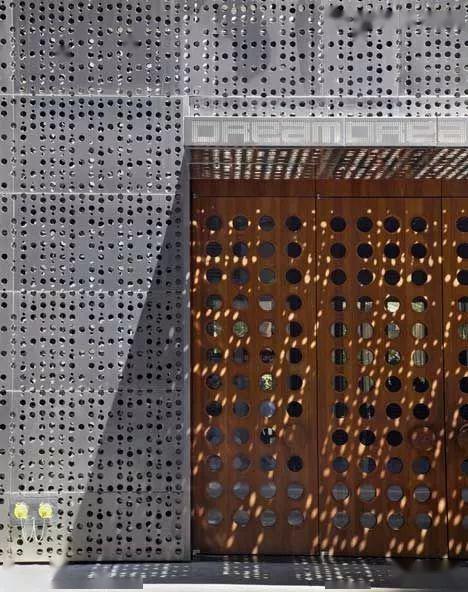 钢板在景观中的运用_镂空