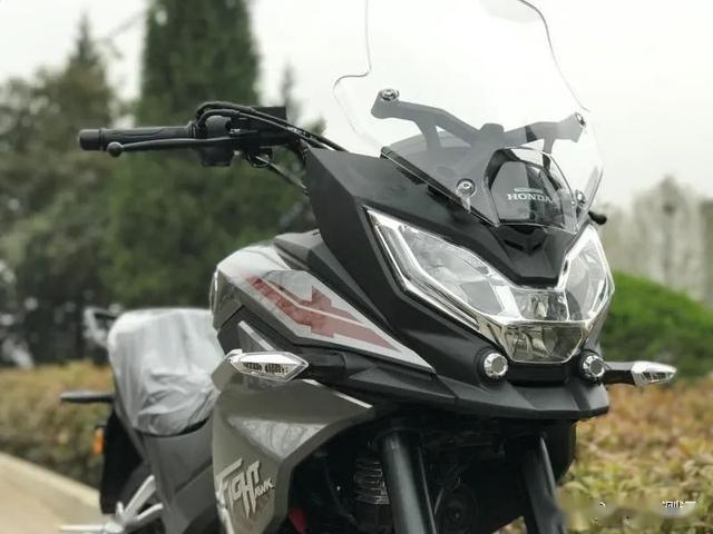 【提车】国四本田战鹰190x到货简评,升级的不止一点