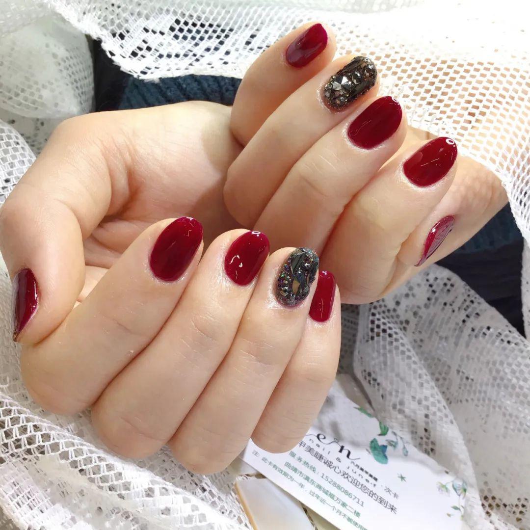 好帅,黑钻美甲来啦!