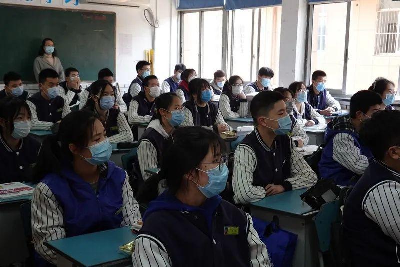 卢益强 摄肖东中学许黎剑 摄马渚镇中陈海东 摄黄家埠镇中张辉 摄余姚