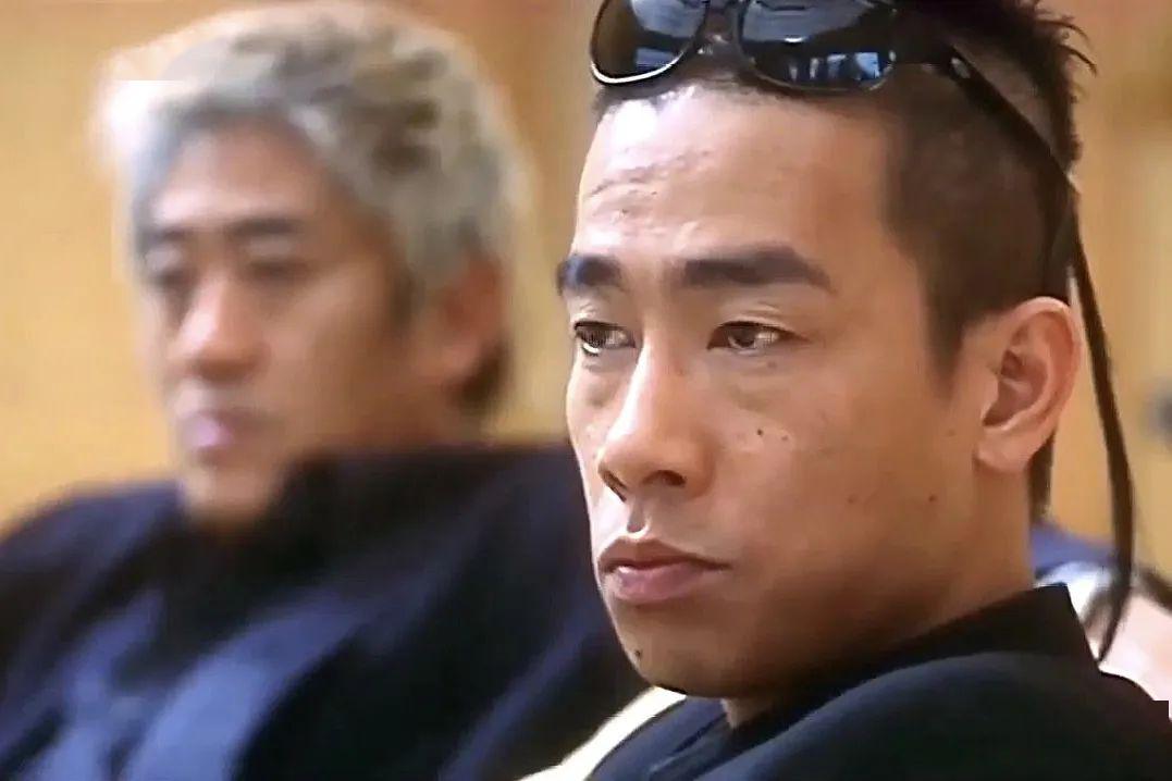 从「教父」到「古惑仔」,盘点 8 部经典黑帮电影中的穿衣法则