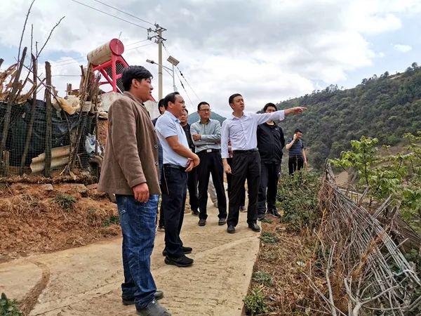 县委副书记,县政府县长王潇督导六铁镇当前重点工作